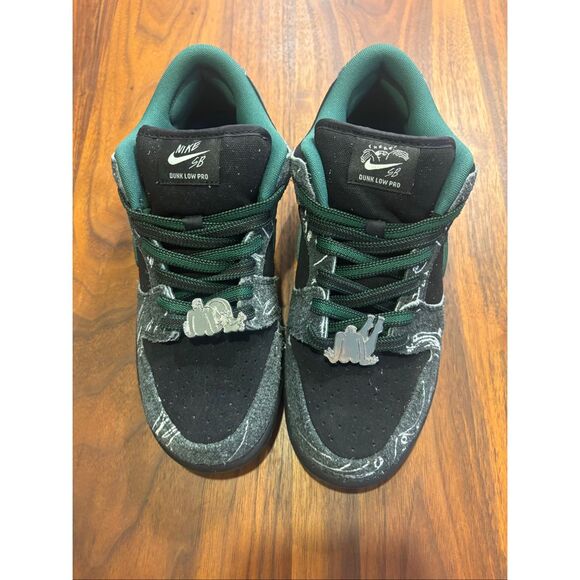 Nike Men's Black & Green SB Dunk Low There Skateboard Sneakers Size 8.5 NWOT - Picture 3 of 14